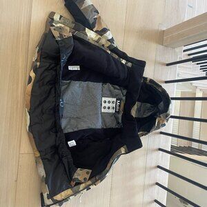 Molo Boys Ski Jacket (size 8)